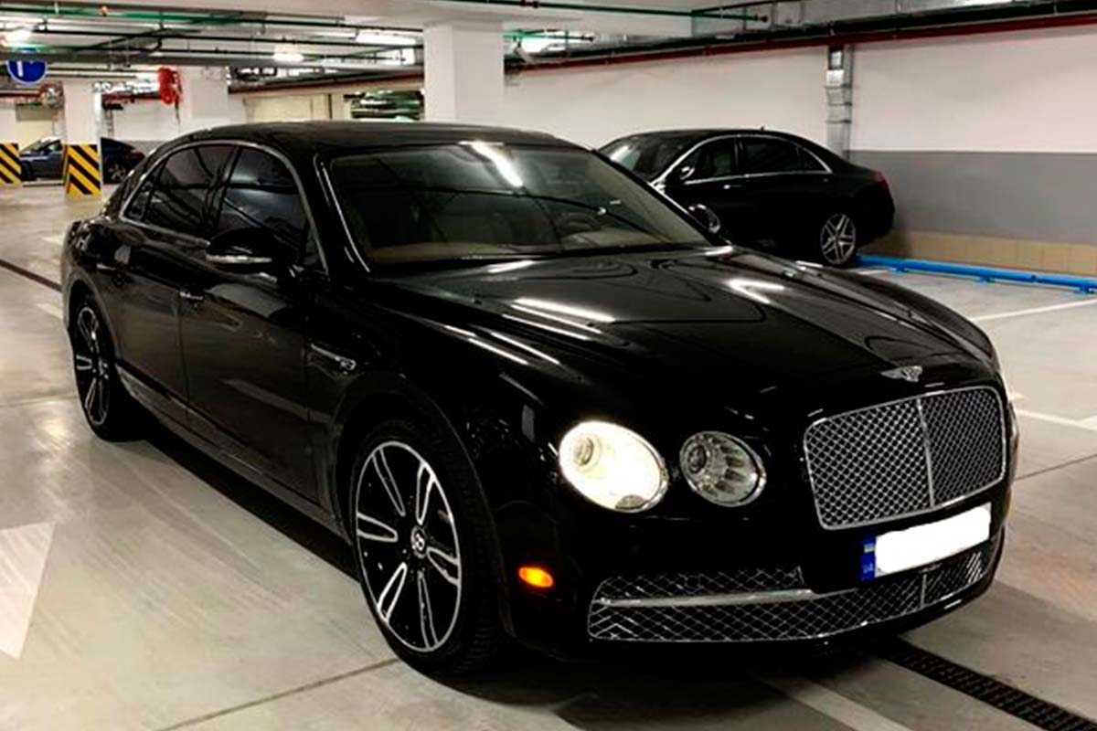Bentley Continental Flying Spur 2015 W12 6.0 BiTurbo 4