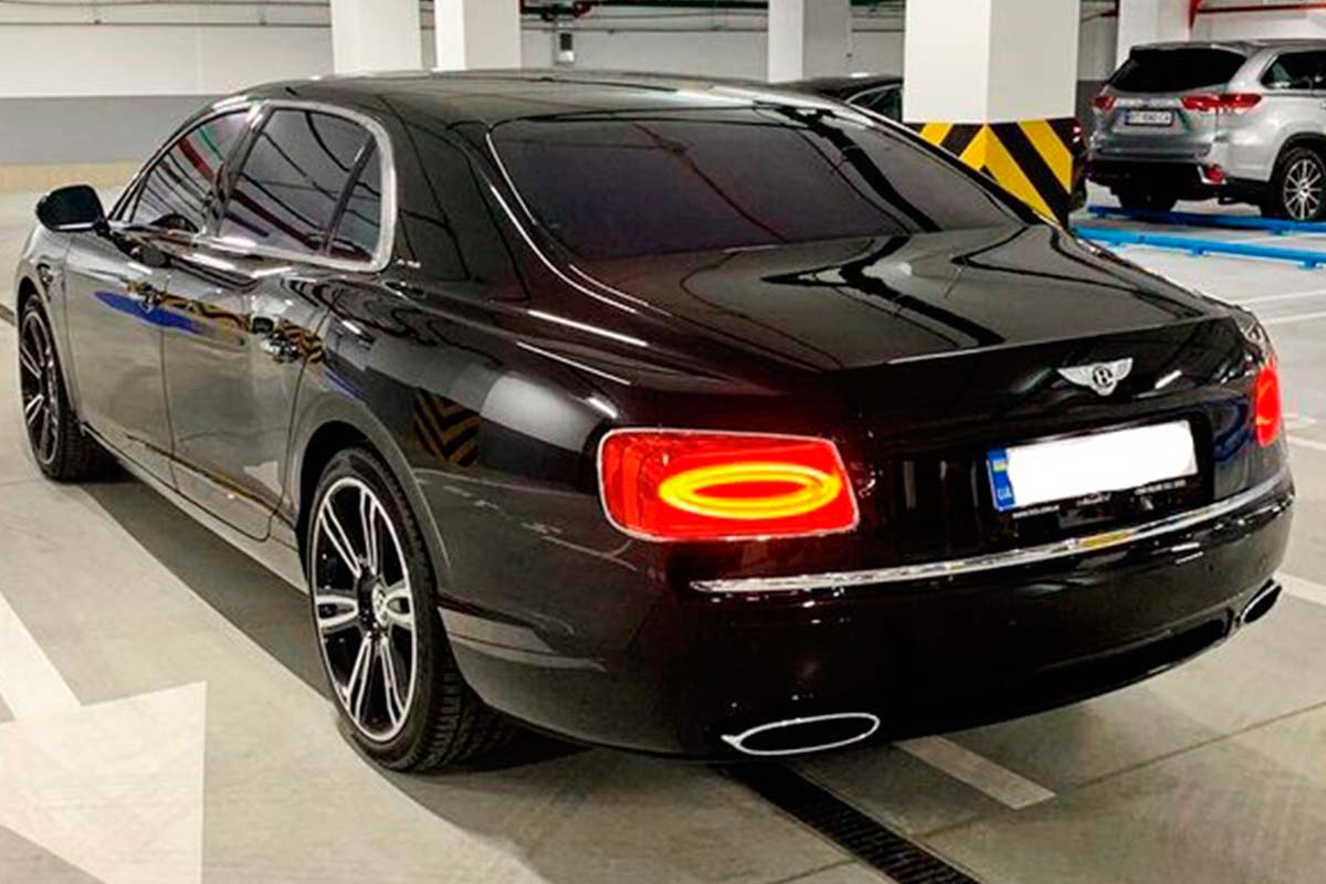 Bentley Continental Flying Spur 2015 W12 6.0 BiTurbo 6