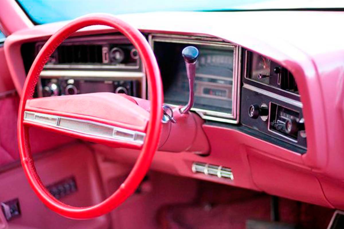 Retro car Buick Le Saber 5