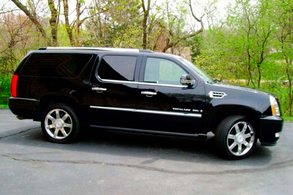 Black Cadillac Escalade 4