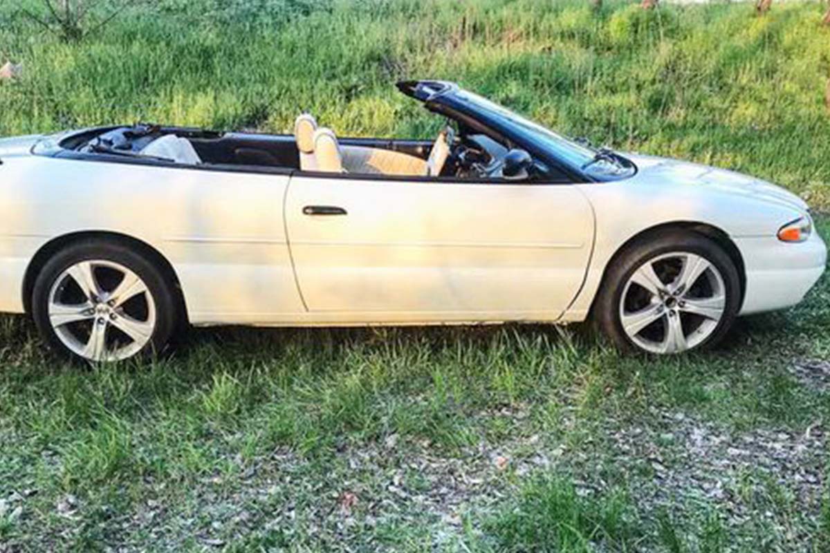 Chrysler Sebring Convertible white 4