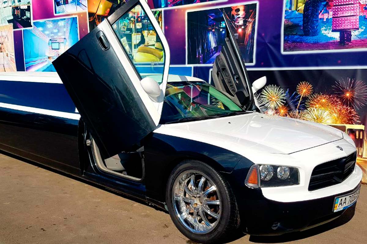 Dodge limousine  5