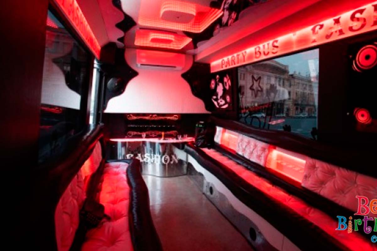 День народження в PartyBus Fashion 2