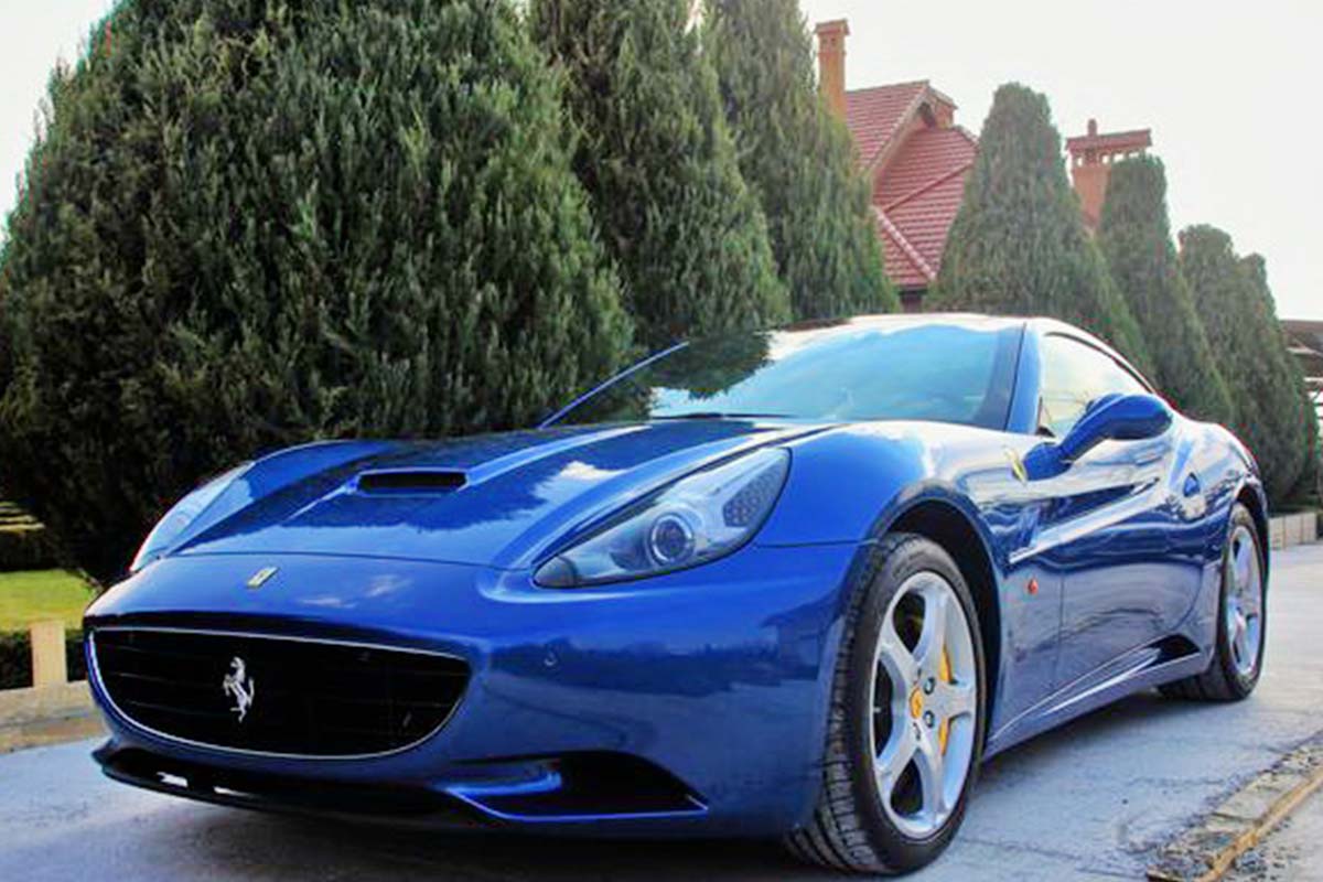 Ferrari California 3