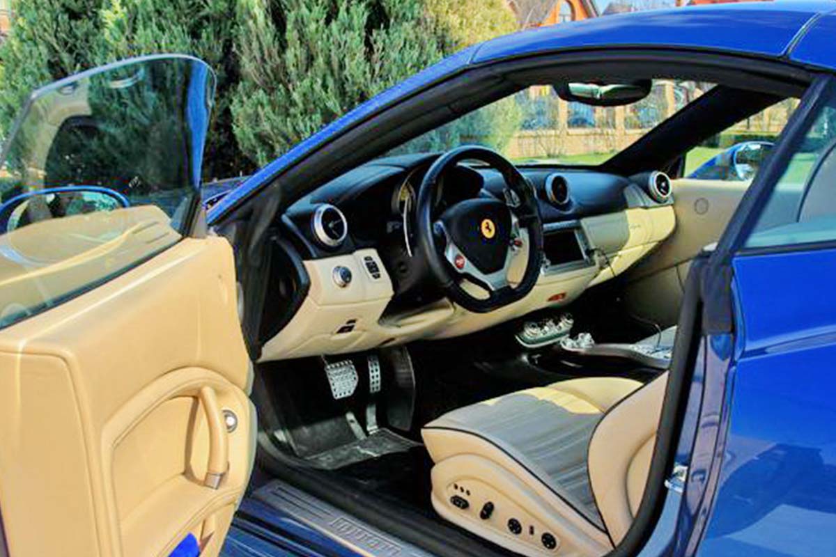 Ferrari California 5