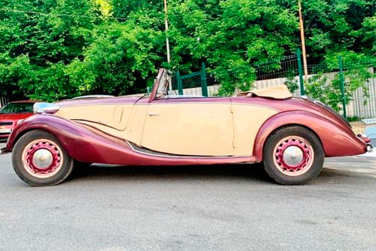 Ретро авто Fiat Topolino 1