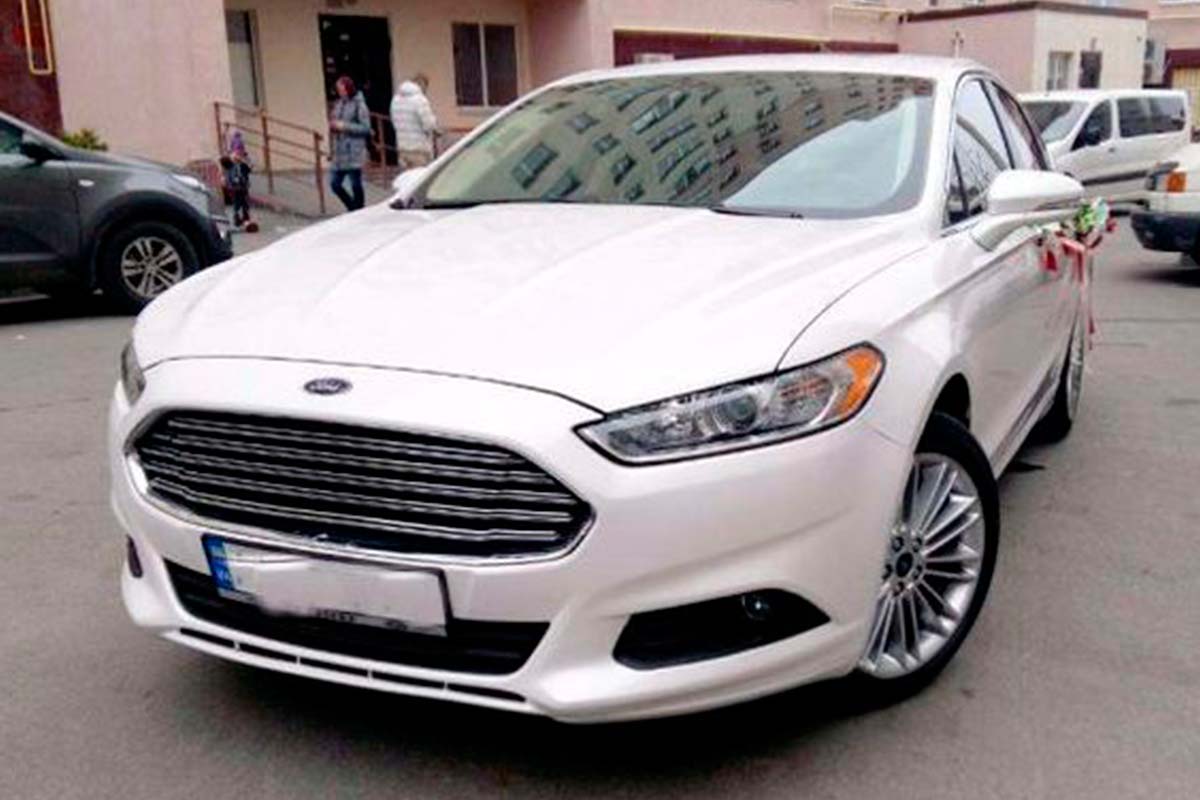 Ford Mondeo sedan 2