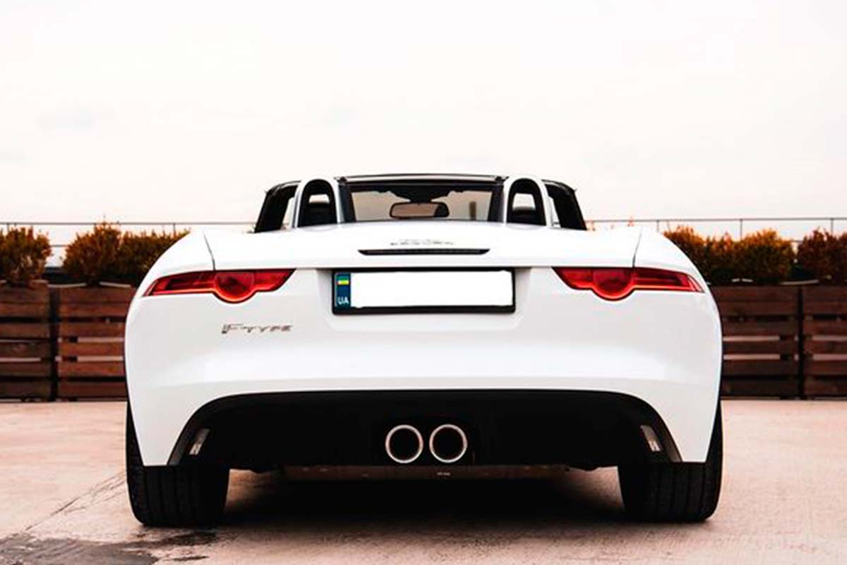 Jaguar F-Type cabrio 3