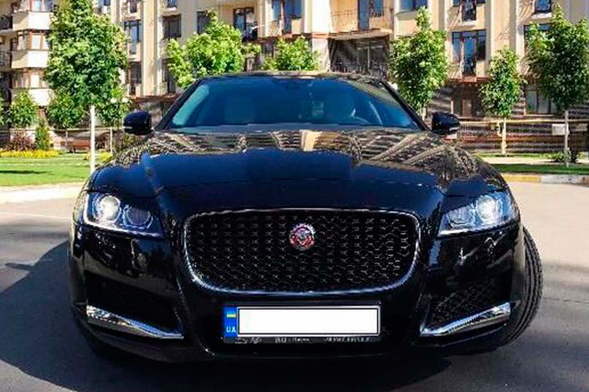 Jaguar XF 2
