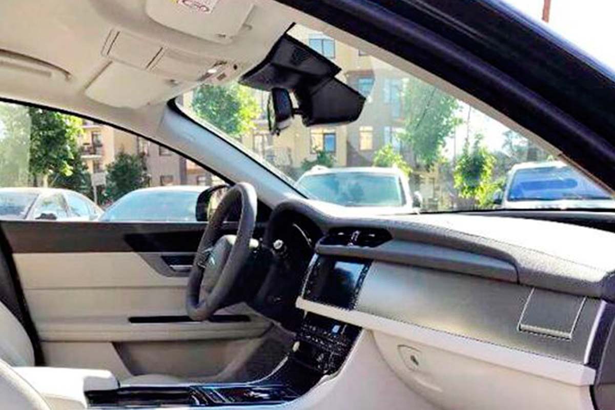 Jaguar XF 5