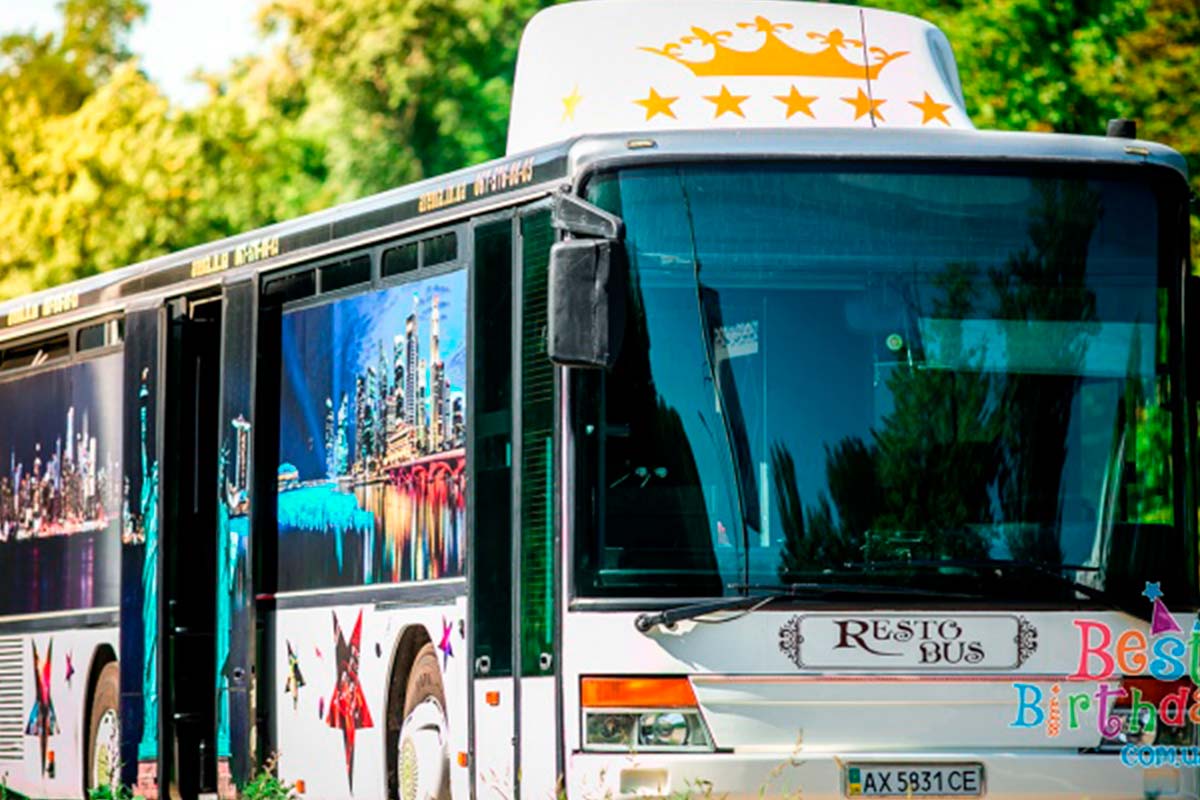 Дискотека на колесах в PartyBus RestoBus 5