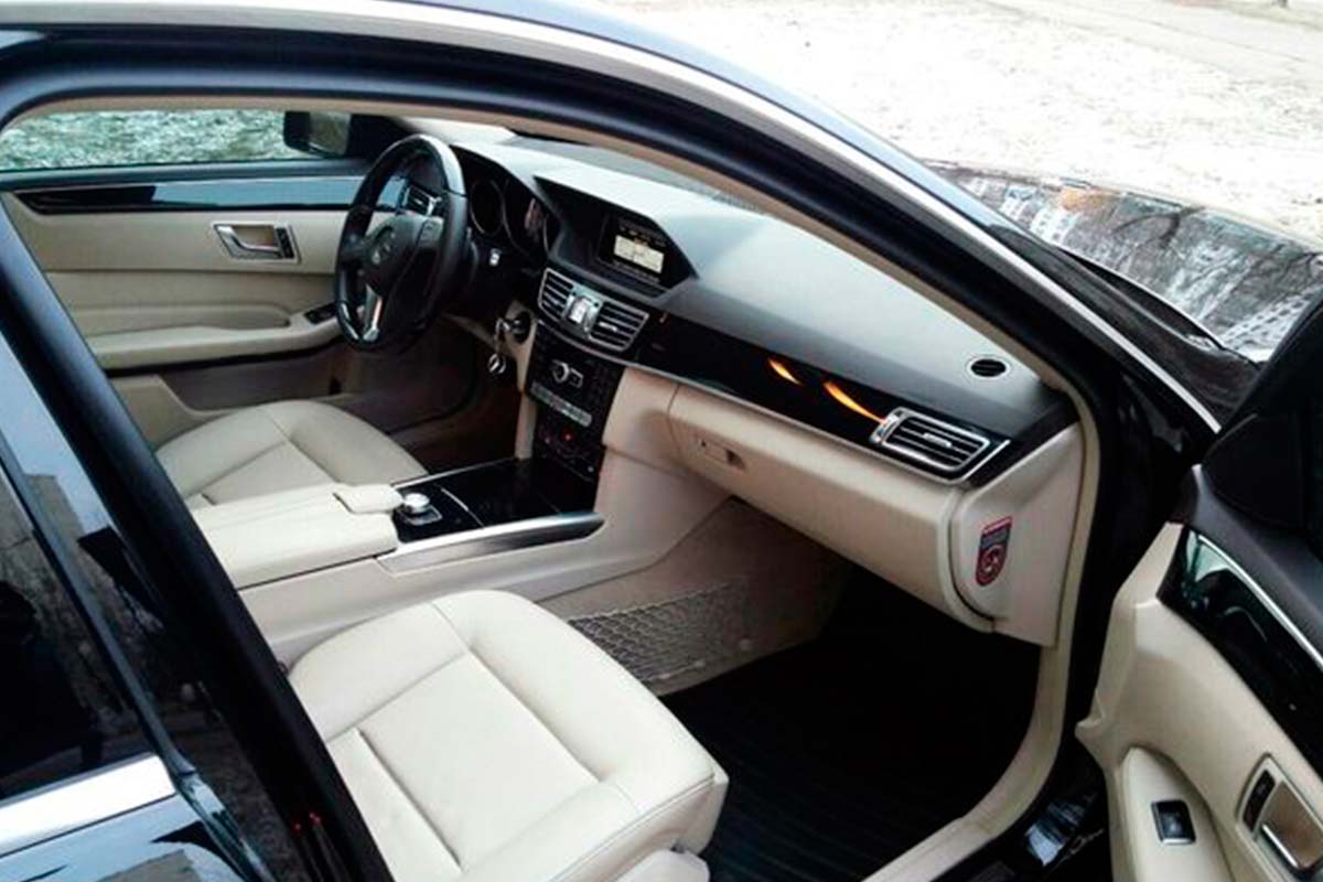 Sedan Mercedes W212 E250 5