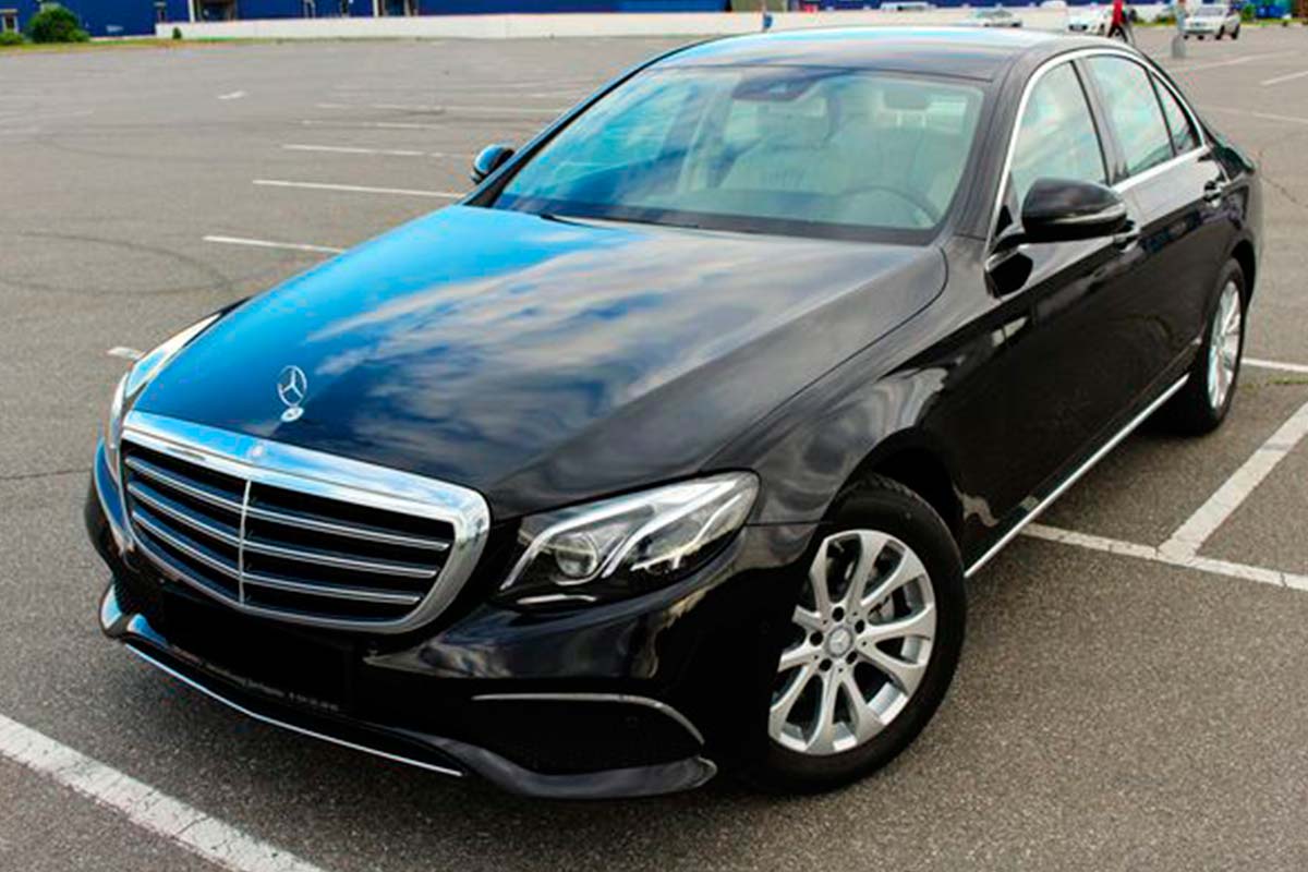 Mercedes E-Class W213 6