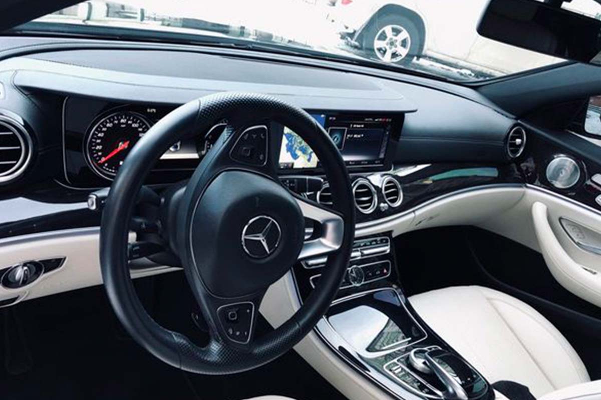 Mercedes W213 E300 4