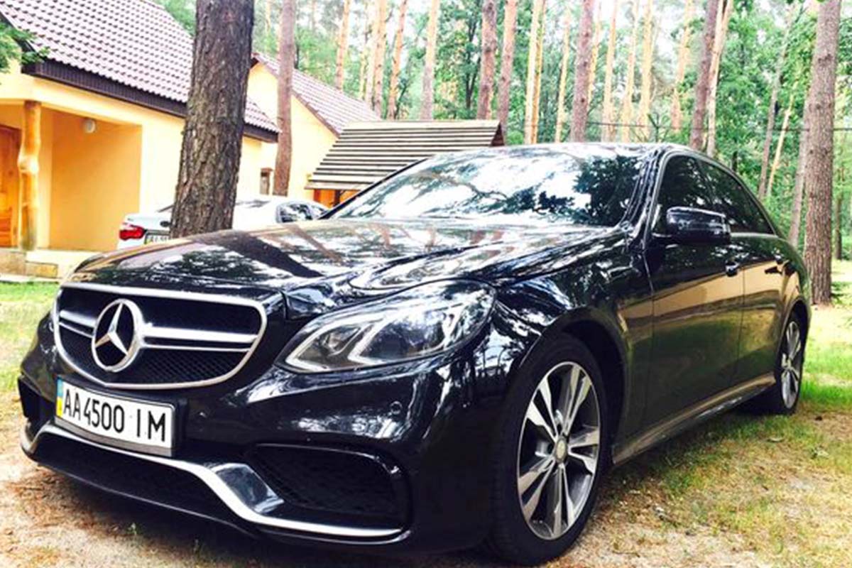 Mercedes E-Class W212 4