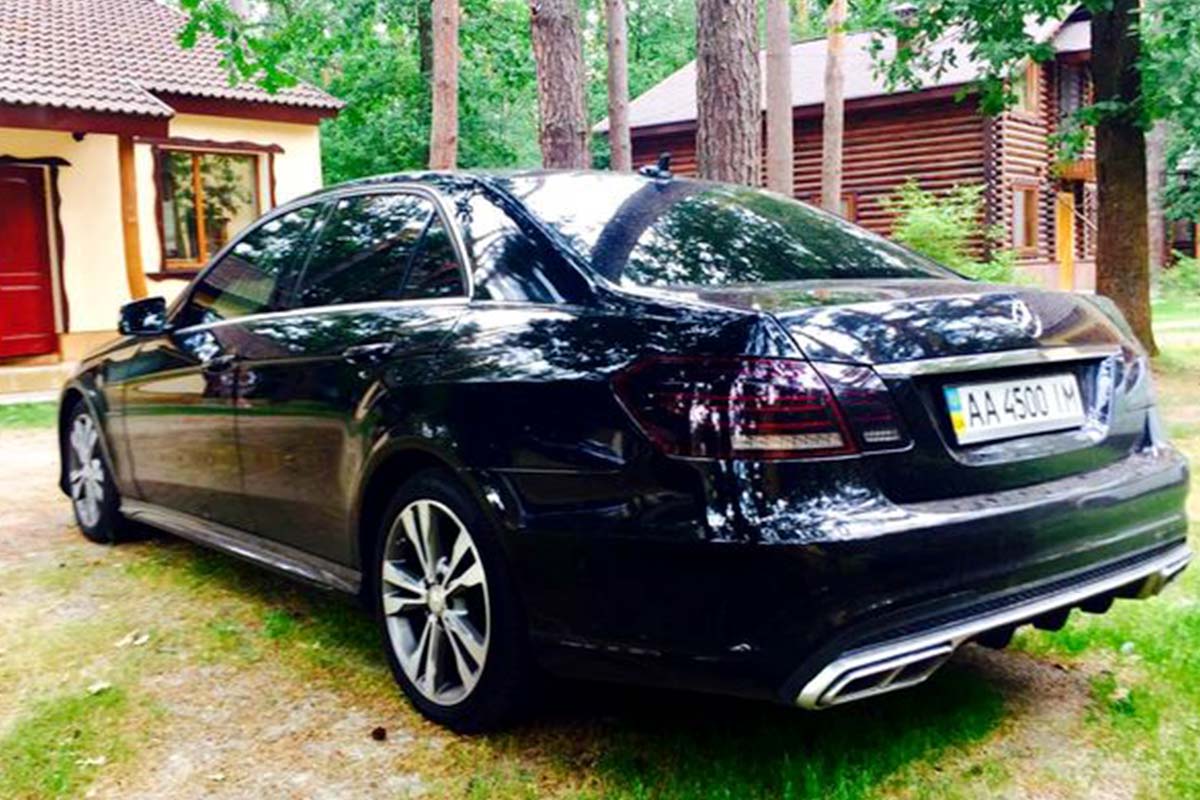 Mercedes E-Class W212 3