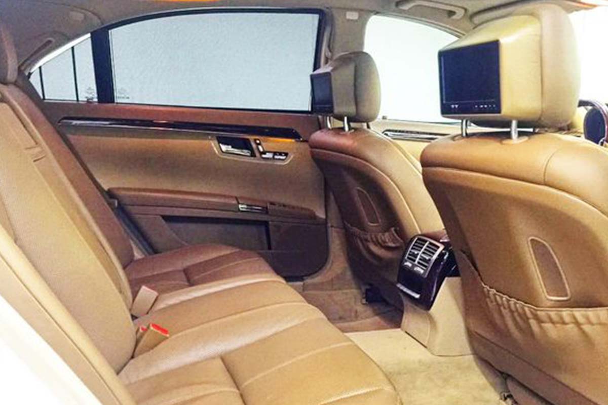 Cедан Mercedes W221 S550 4