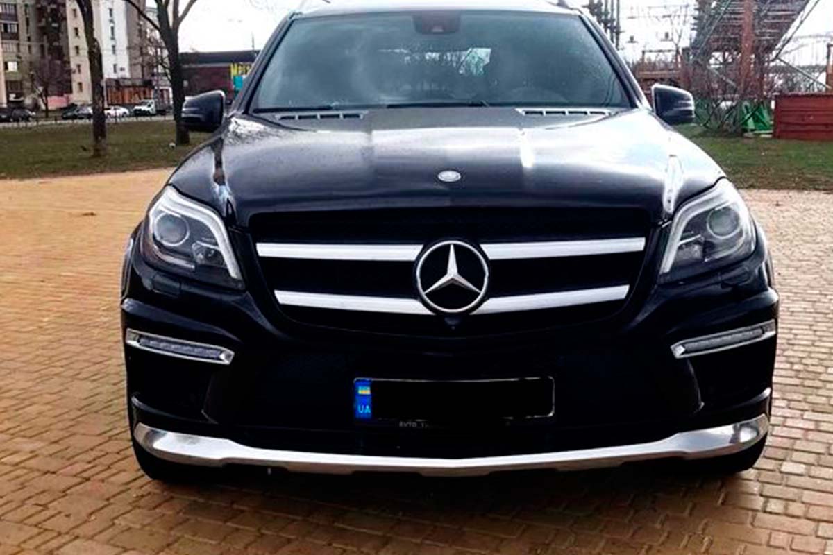 Mercedes GL400 AMG 3