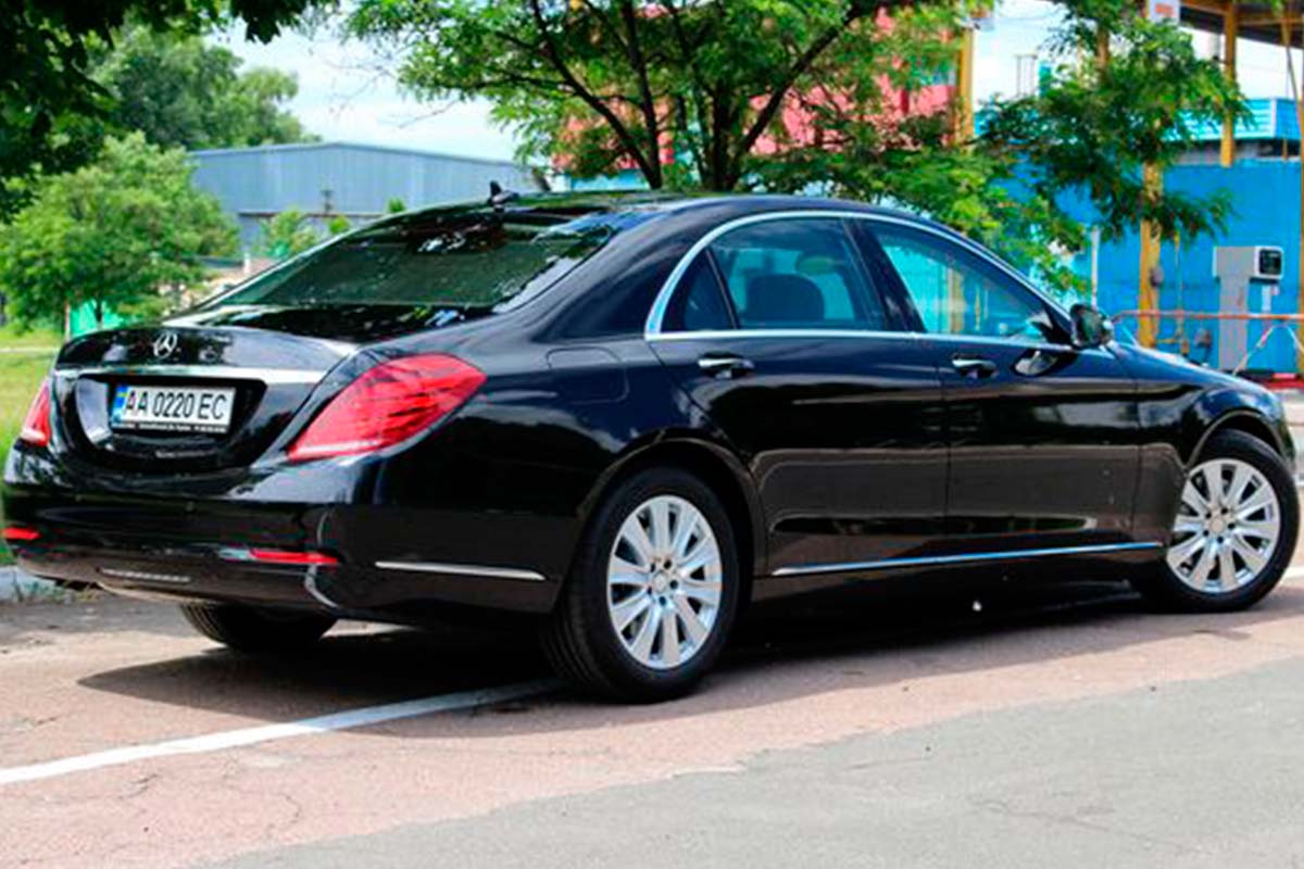 Седан Mercedes W222 S500L 5
