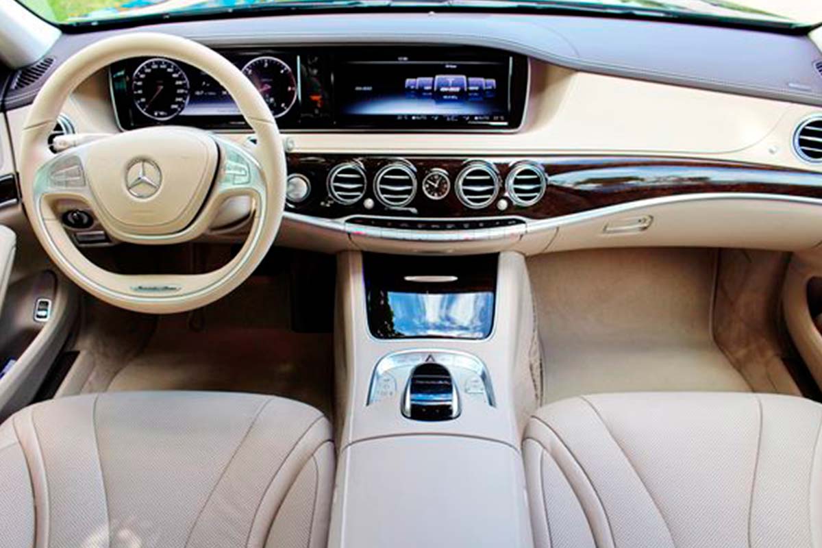 Sedan Mercedes W222 S500L 5