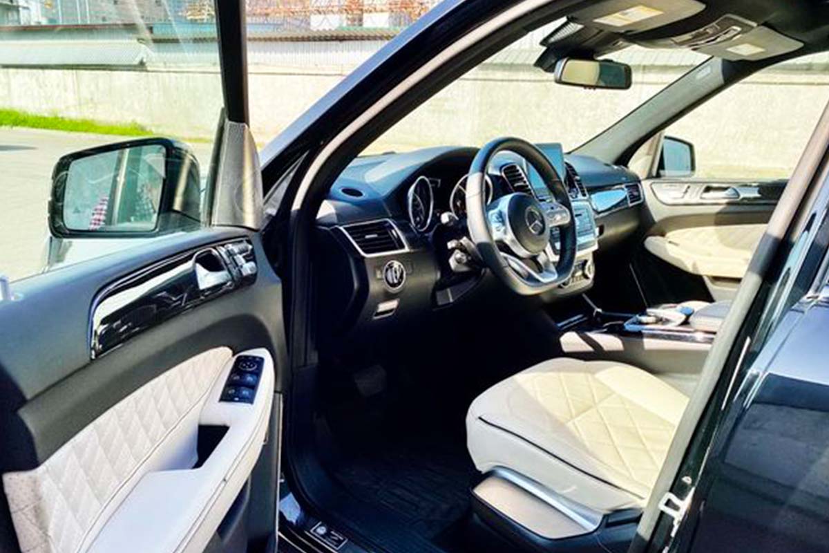 Mercedes GLS 63 AMG 2018 5