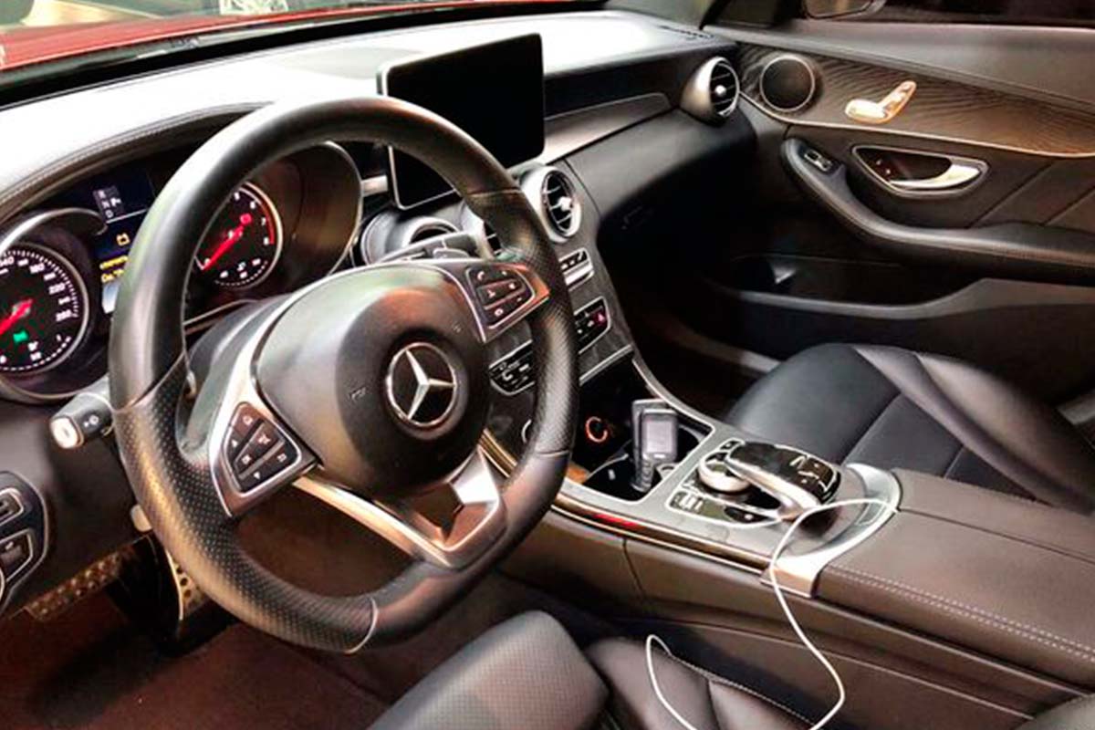 Mercedes C300 5