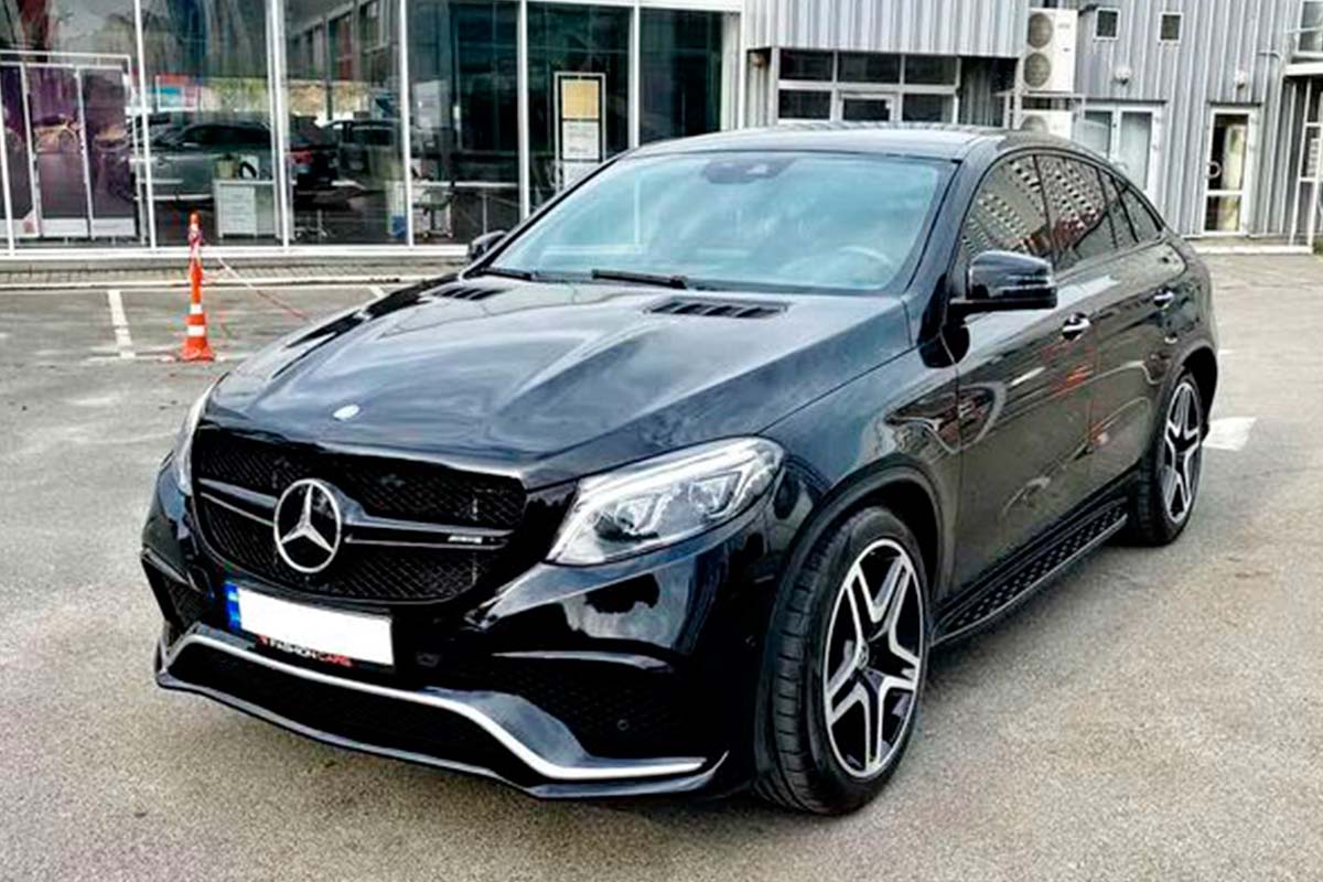 MERCEDES GLE 43 AMG COUPE 2