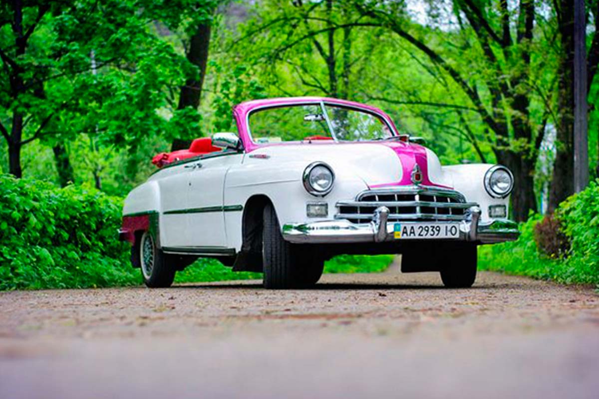 ZIM GAZ-12 cabrio pink 3