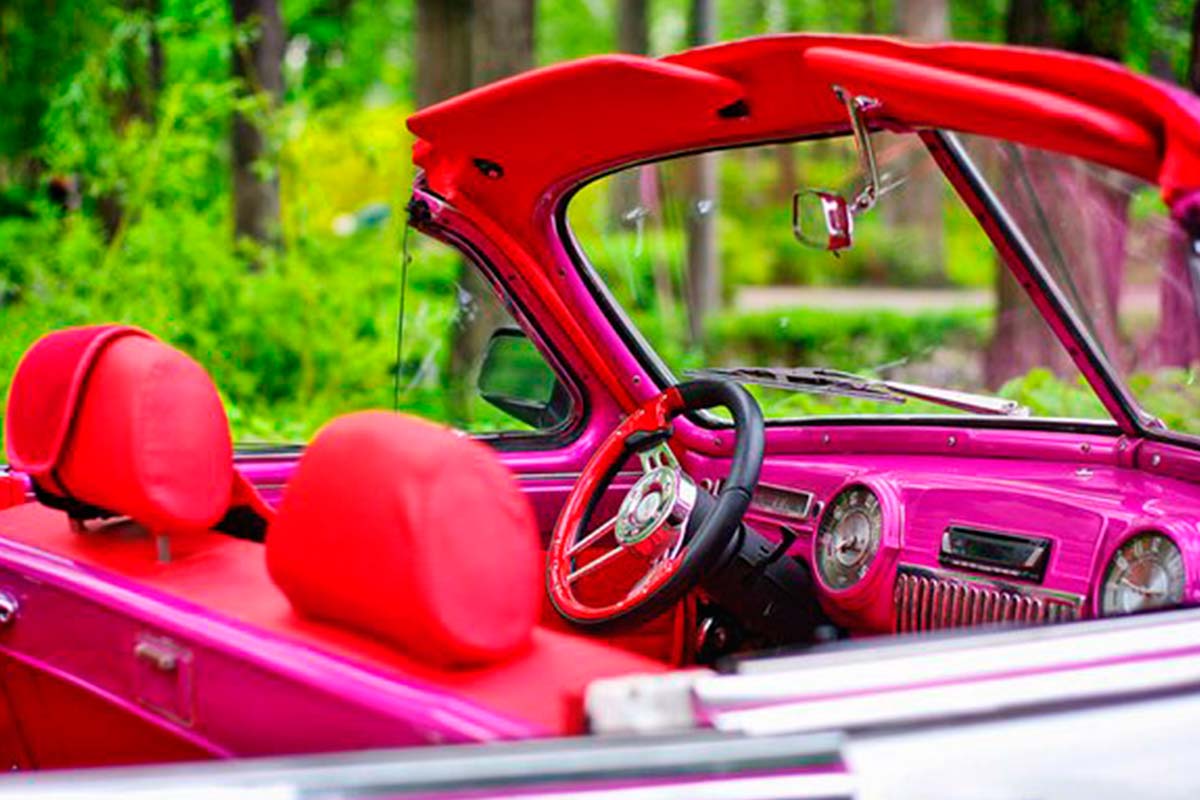 ZIM GAZ-12 cabrio pink 2