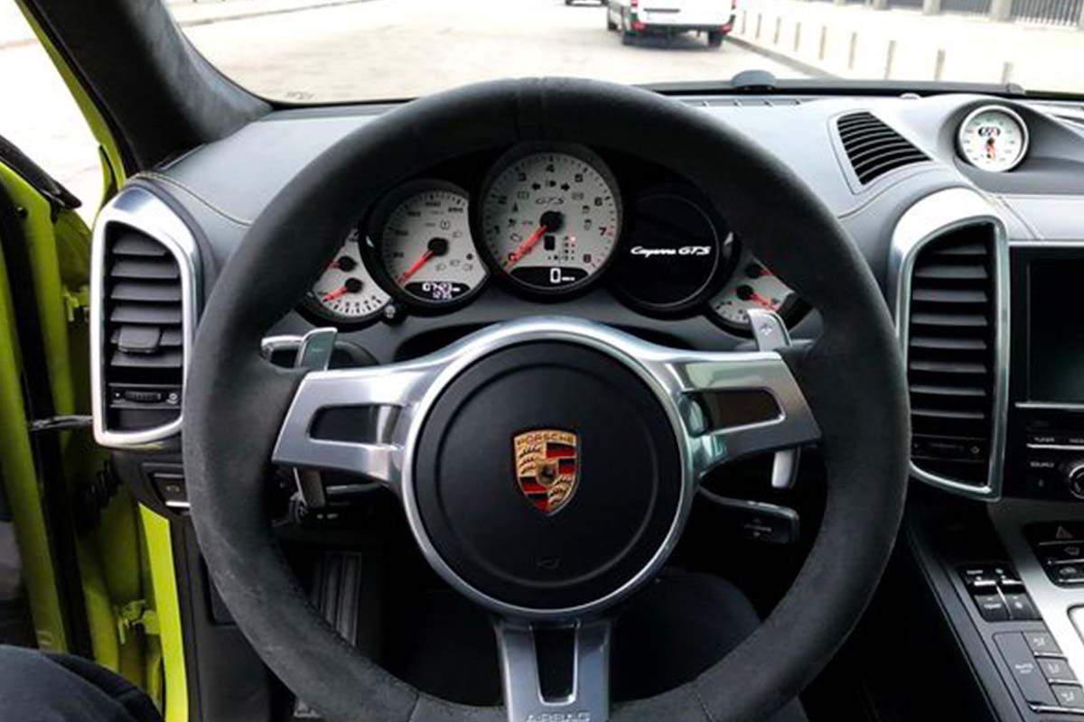Porsche Cayenne Gts 6