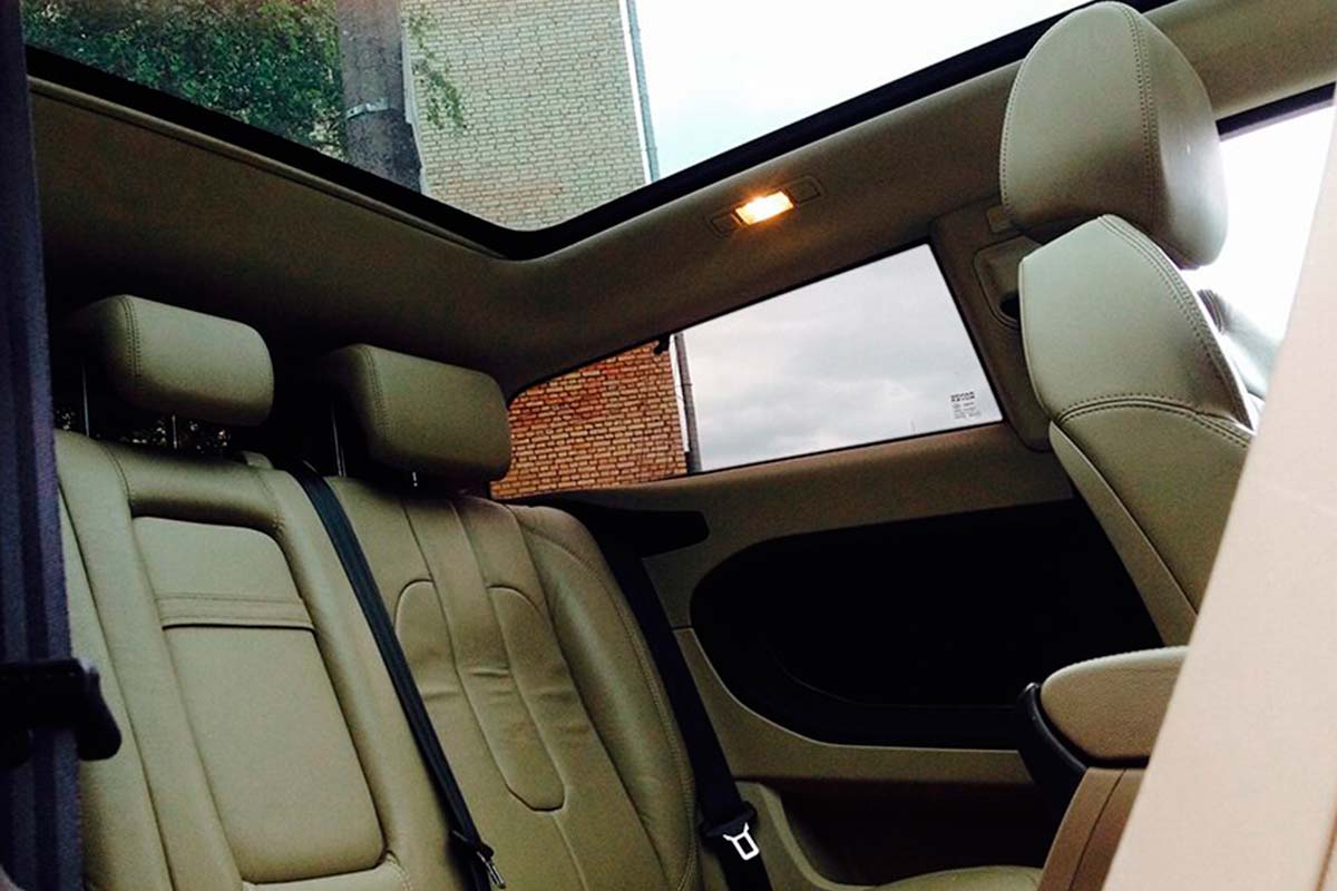 Range Rover SUV 5