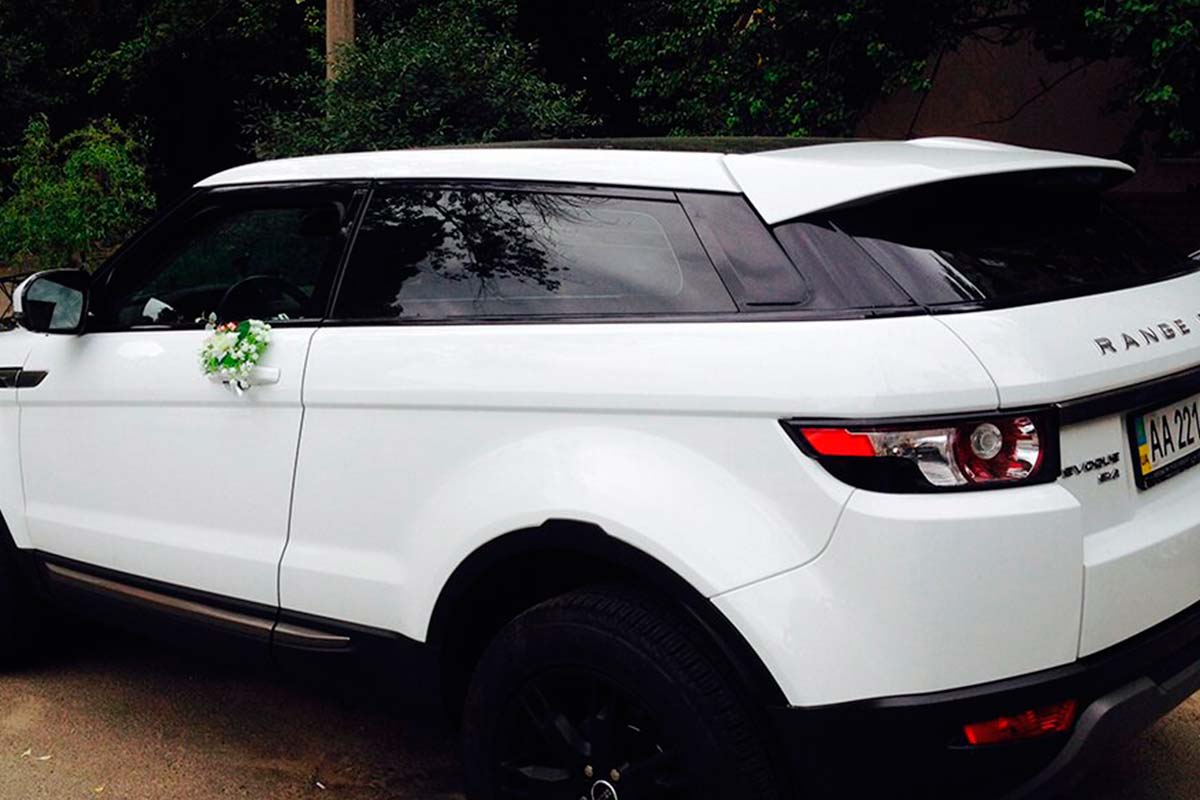 Range Rover SUV 6