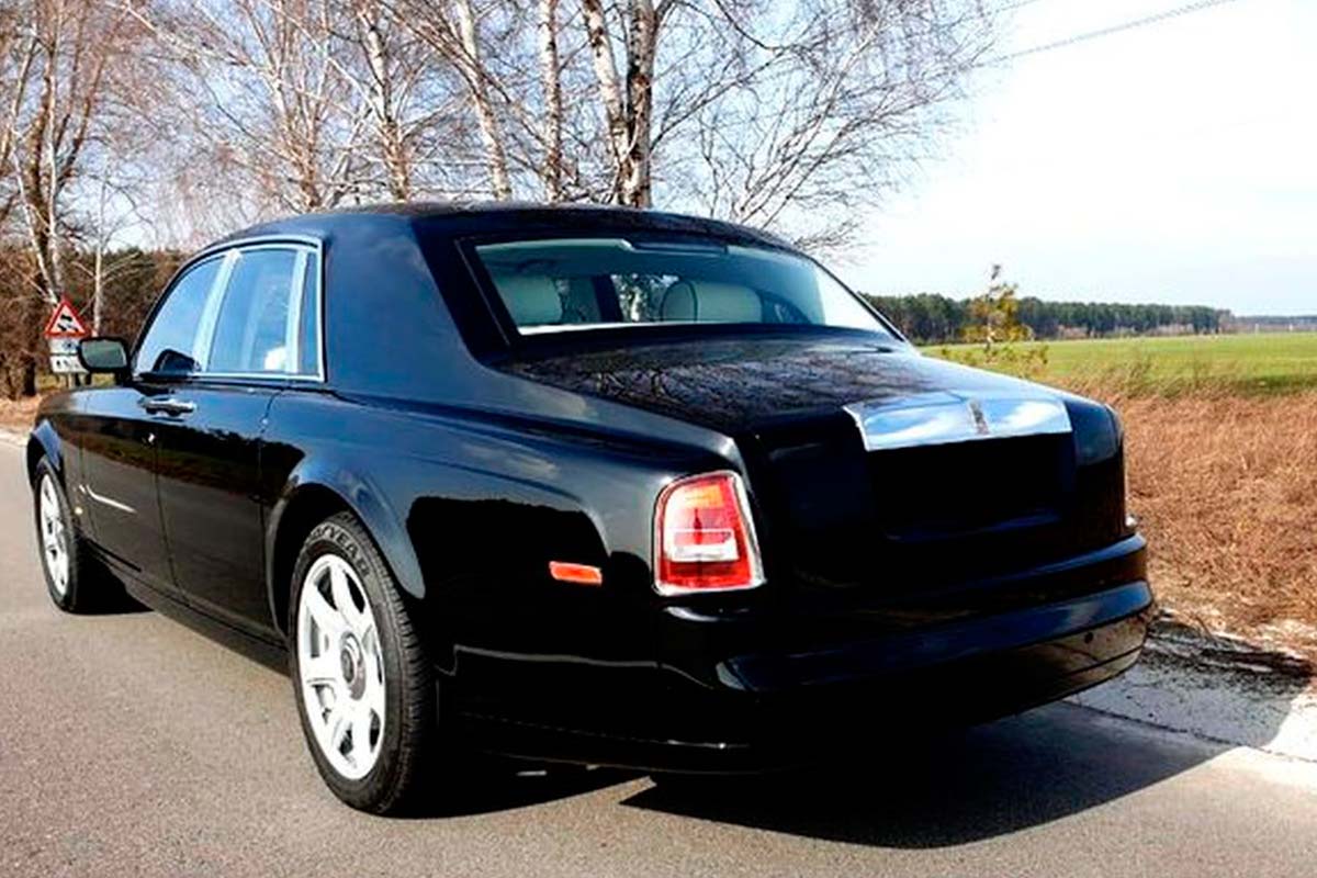 Rolls-Royce Phantom 5