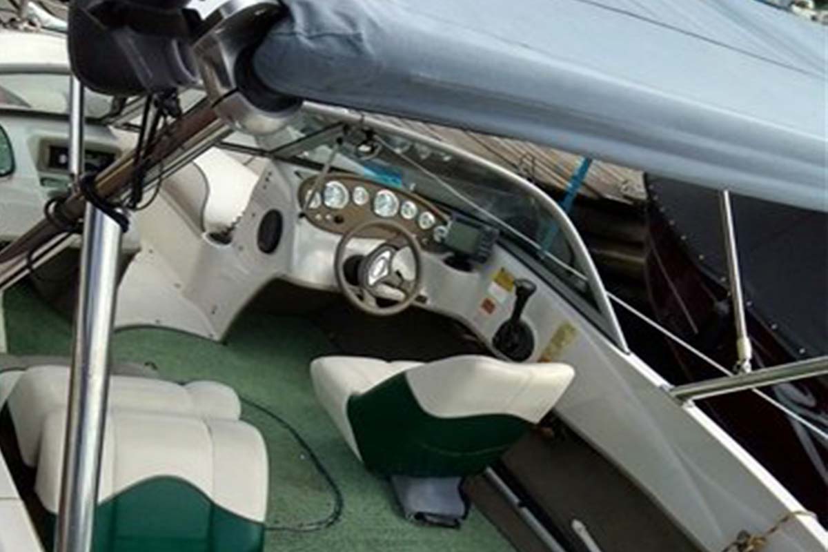 Speedboat TARAS 2