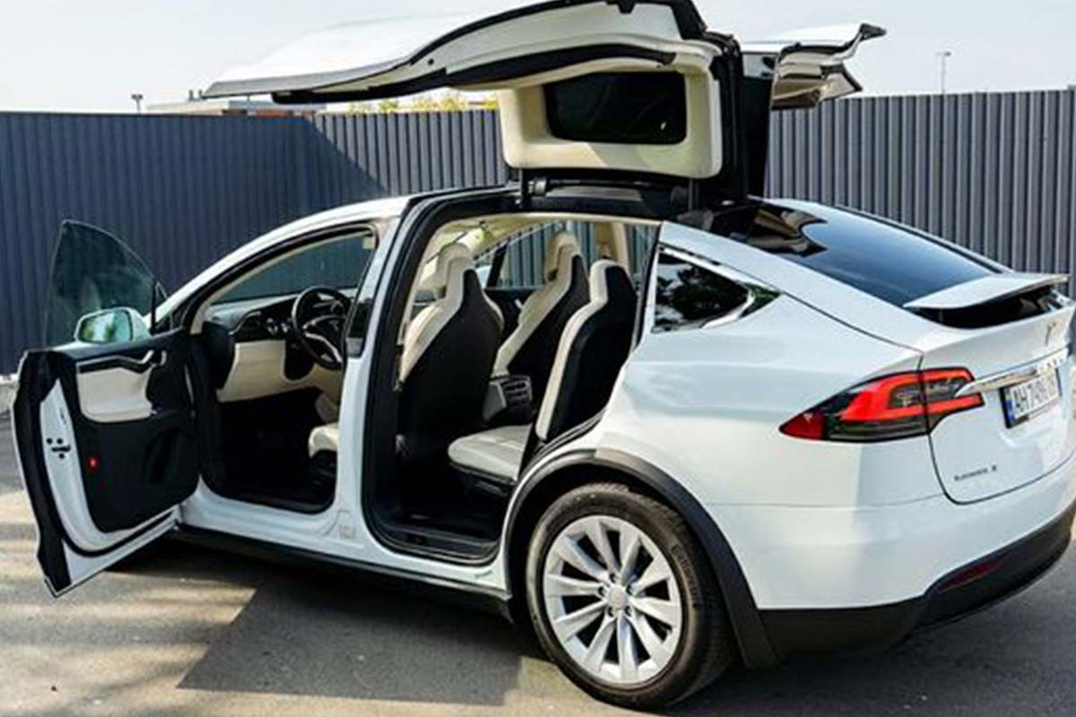 TESLA X 100D  5