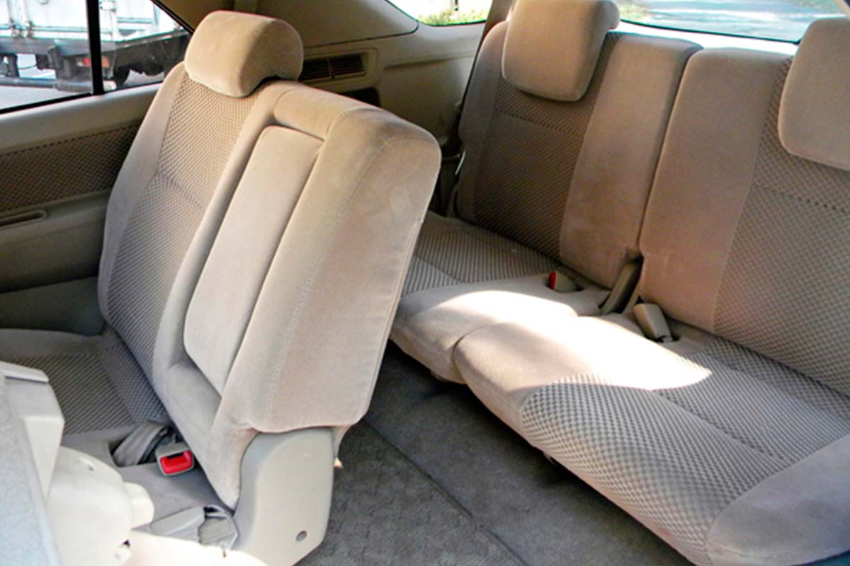 Toyota Fortuner 5