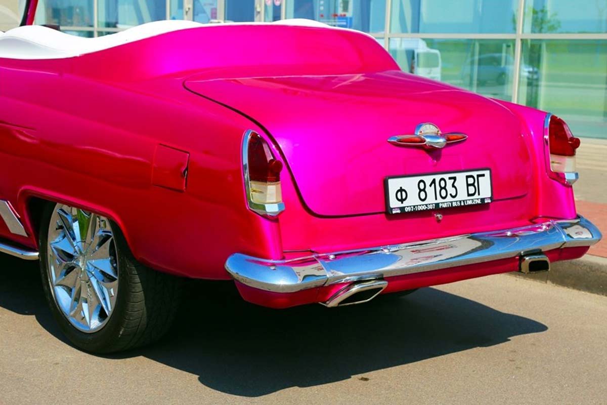Limousine Volga GAZ-21 6