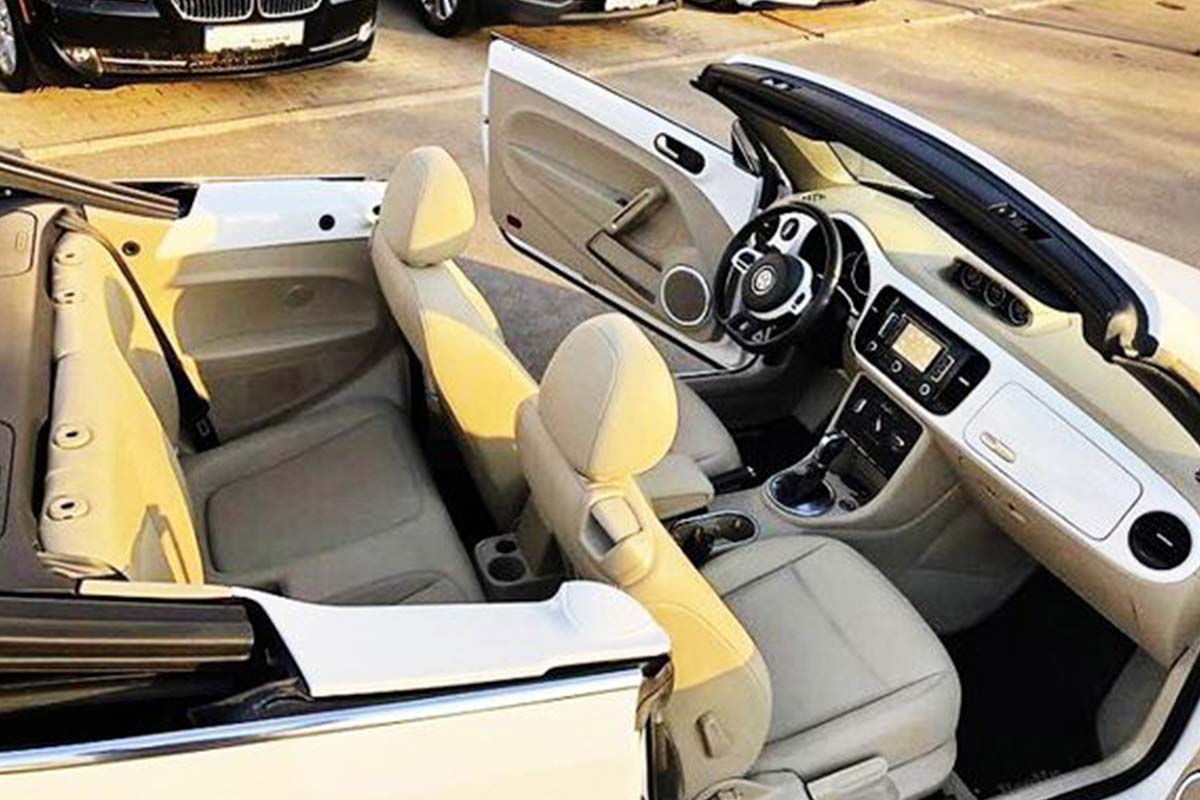 Volkswagen Beetle white 6
